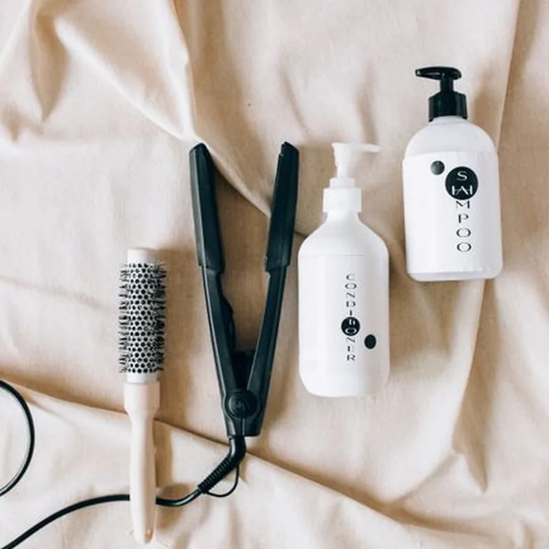 Plancha de Cabello con Placas de Cerámica
